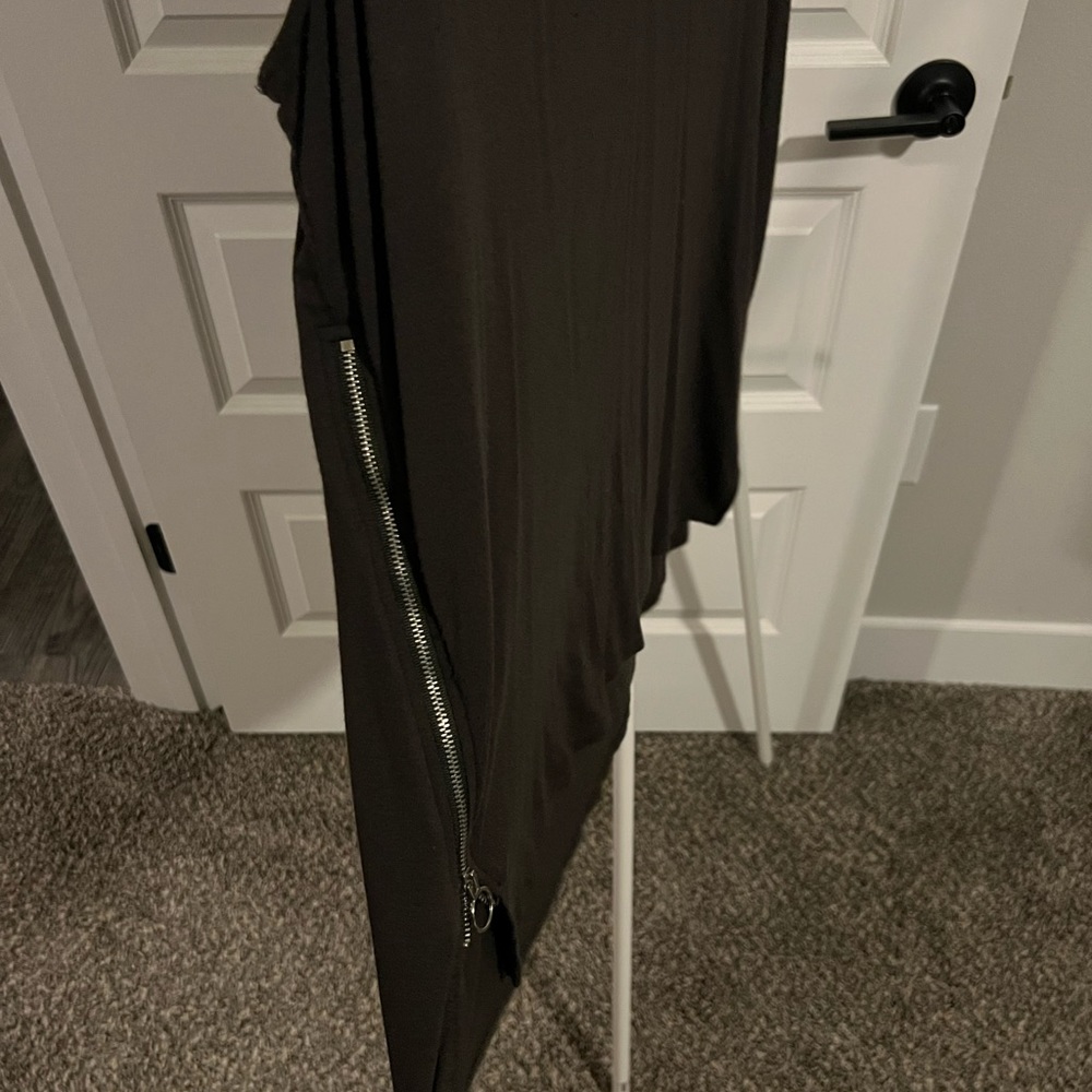 Comfortable Tank - Picture 3 of 5